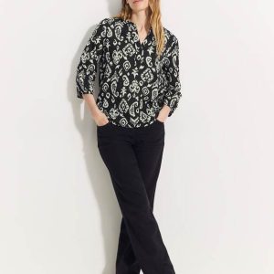 Blusa étnica calada