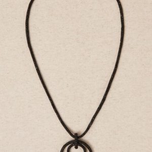 Collar largo brillantes negro