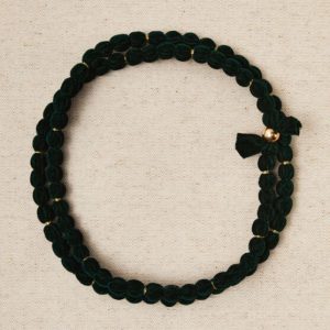 Collar largo terciopelo verde