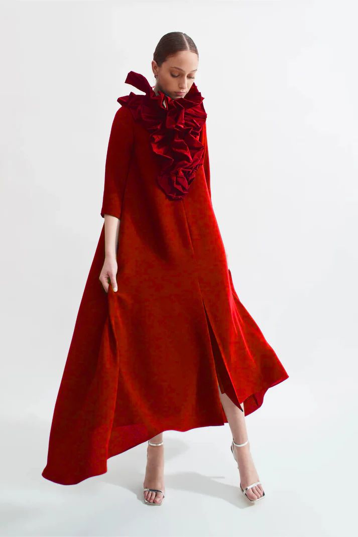 Vestido de capa suelto para favorecer la silueta - Imagen 2