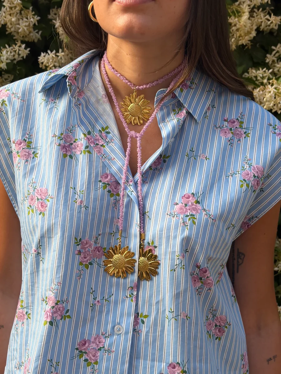 COLLAR VETTA MALVA GIRASOLES (cordón de ganchillo con rocallas)
