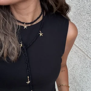 COLLAR VETTA NEGRO (cordón de ganchillo con rocallas)