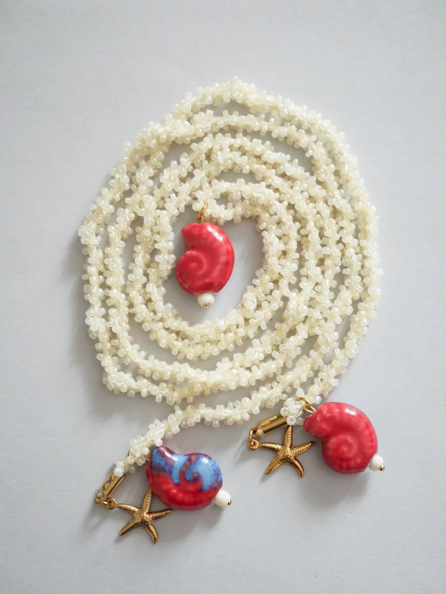 COLLAR VETTA BLANCO (cordón de ganchillo con rocalla) - Imagen 3