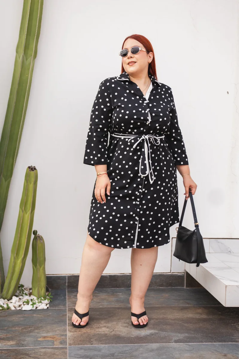 Vestido Camisero Polka con Lazo Curvy Negro - Imagen 6