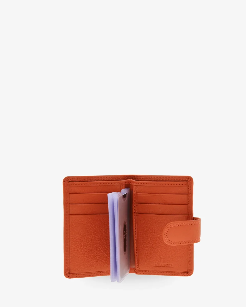 Básicos atemporales — Tarjetero vertical con broche - Imagen 3