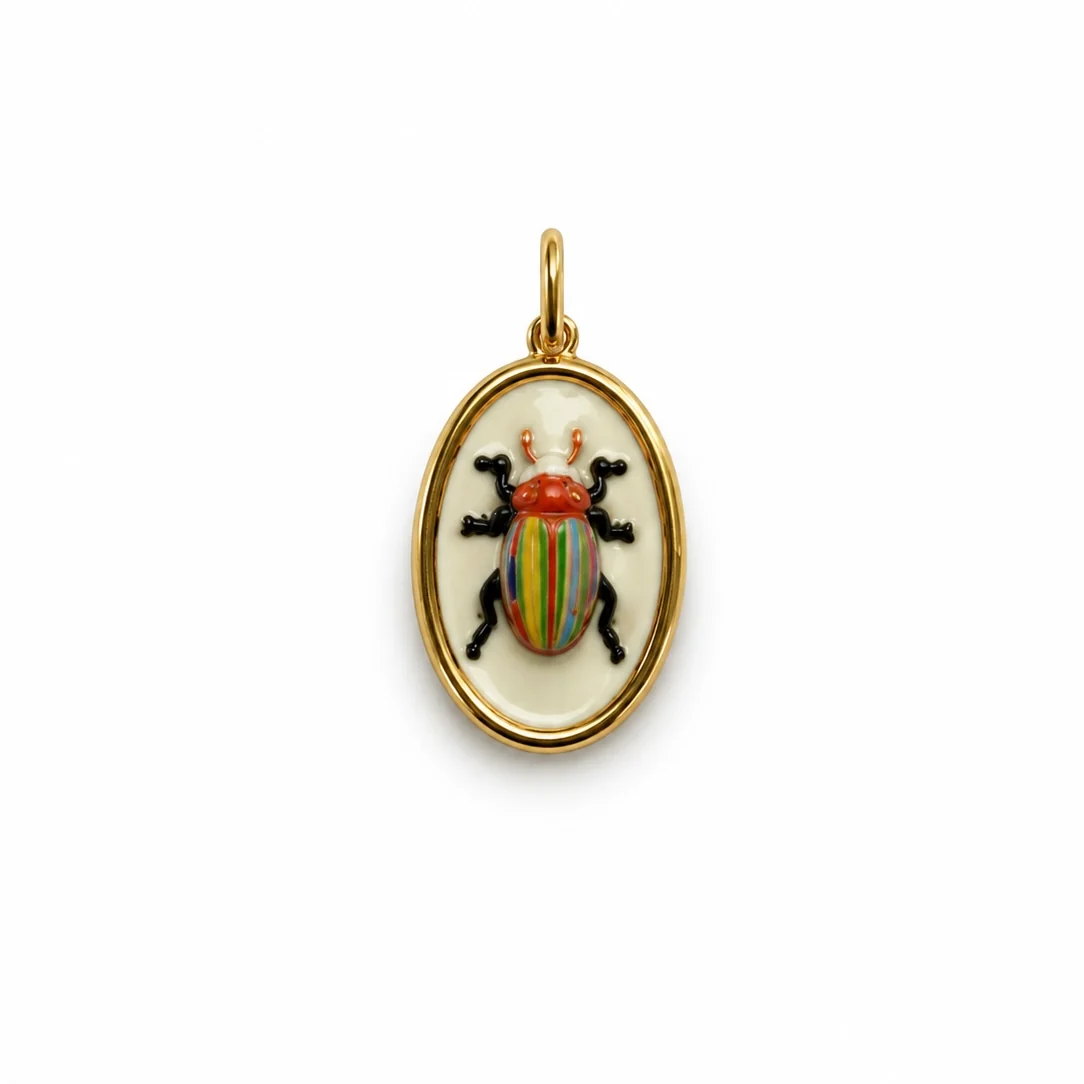 CHARM MEDALLA ESCARABAJO RELIEVE