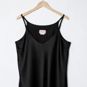 Blusa Curvy Tirantes Satín Brillo Sutil Clásica Femenina
