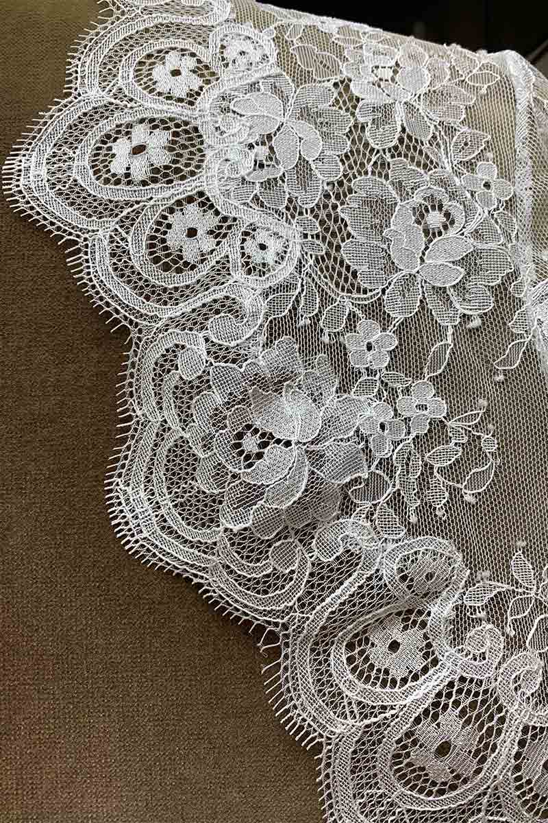 Bolero Chantilly Novia - Imagen 3