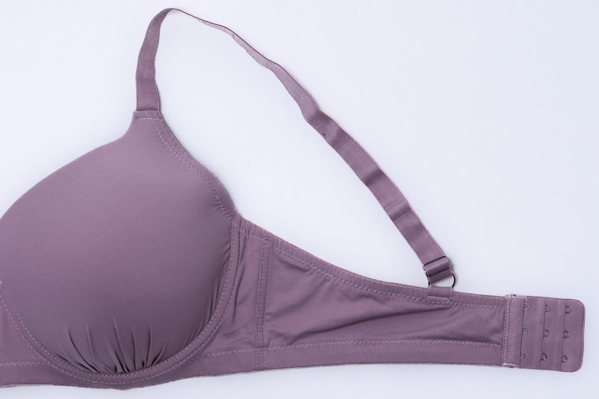 Brasier Curvy Liso Lila Soft Touch Realce Natural Versátil - Imagen 5