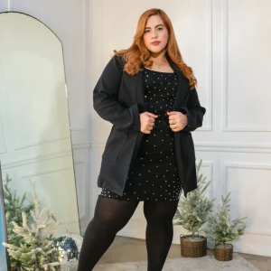 Gabardina Curvy Lisa Negra Clásica Atemporal Look Sofisticado