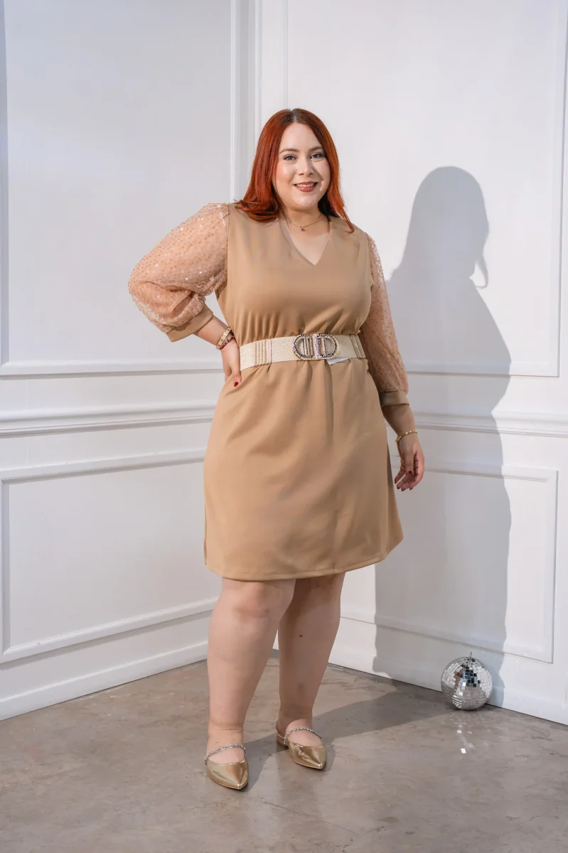 Vestido Curvy Detalle Lentejuela en Manga Beige Statement - Imagen 7