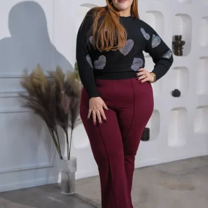 Pantalón Curvy Vestir Campana Tinto Pliegues Estilizan Pierna