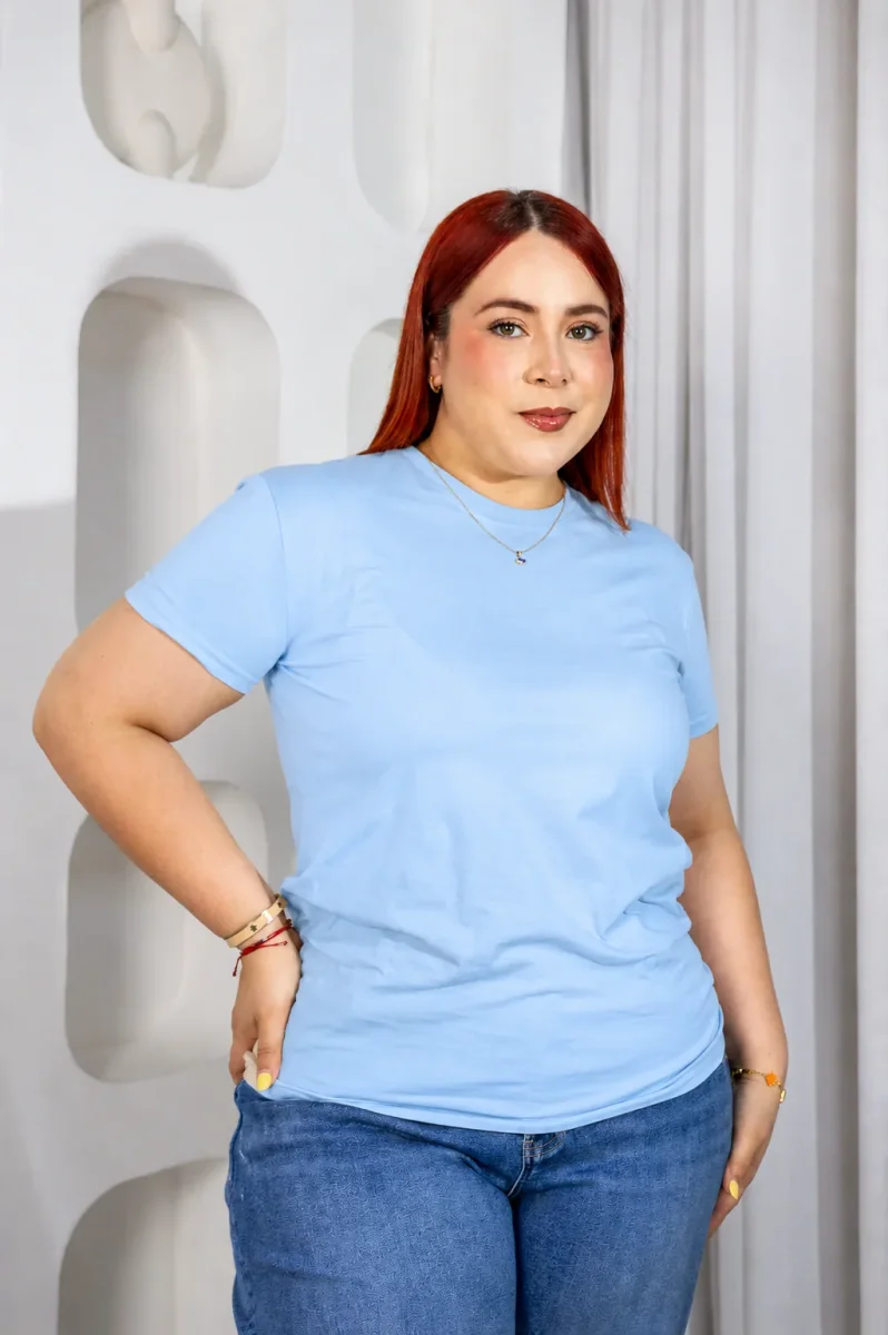 Playera Curvy Cuello Redondo Manga Corta Básica - Imagen 2