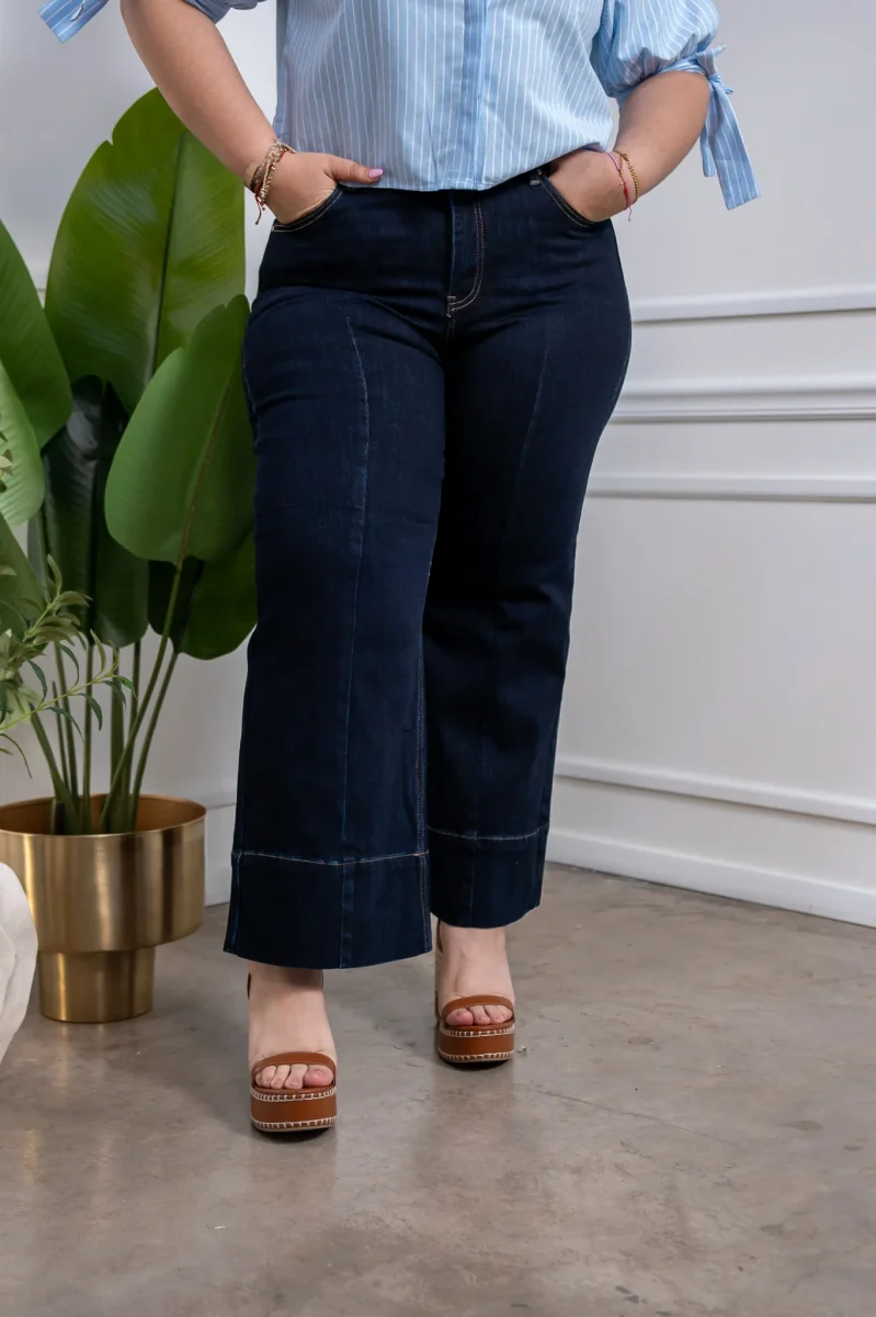 Jeans Curvy High Rise Crop Oscuros Cintura Alta Tobillo - Imagen 8