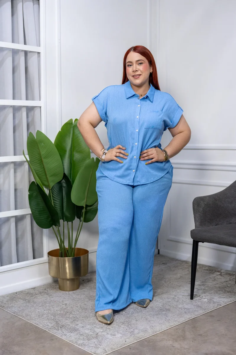 Conjunto Curvy 2 Piezas Tela Ligera Camisa y Pantalón Fluido