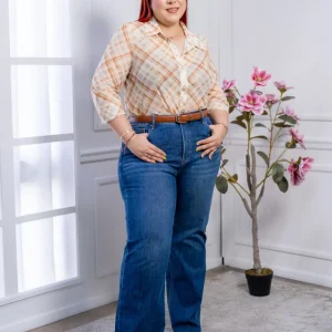 Blusa Curvy Mesh Estampado Cuadros Tonos Tierra Statement