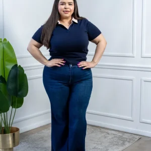 Blusa Curvy Acanalada Azul Marino con Cuello Camisero