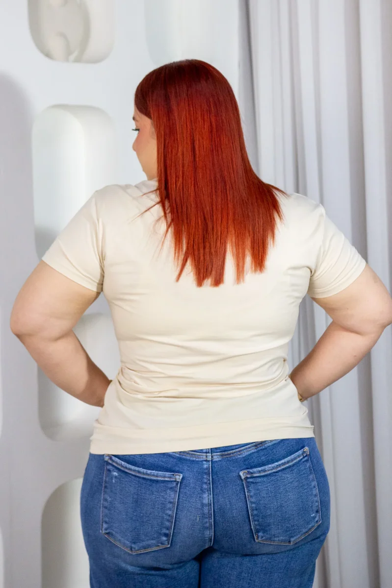 Playera Curvy Cuello Redondo Manga Corta Básica - Imagen 4