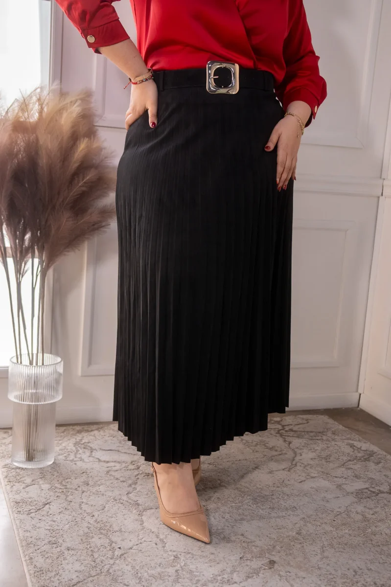 Falda Curvy Larga Plisada Gamuza Negra Premium Elegante - Imagen 4