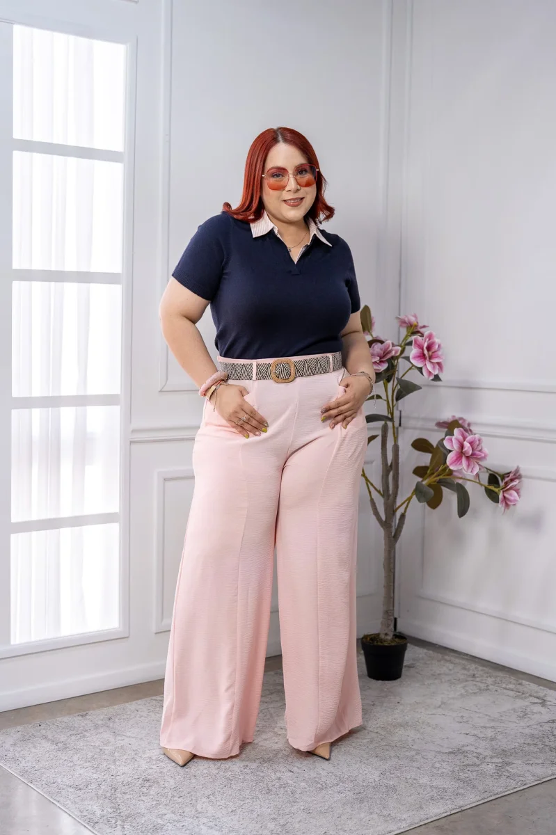 Blusa Curvy Acanalada Azul Marino con Cuello Camisero - Imagen 7