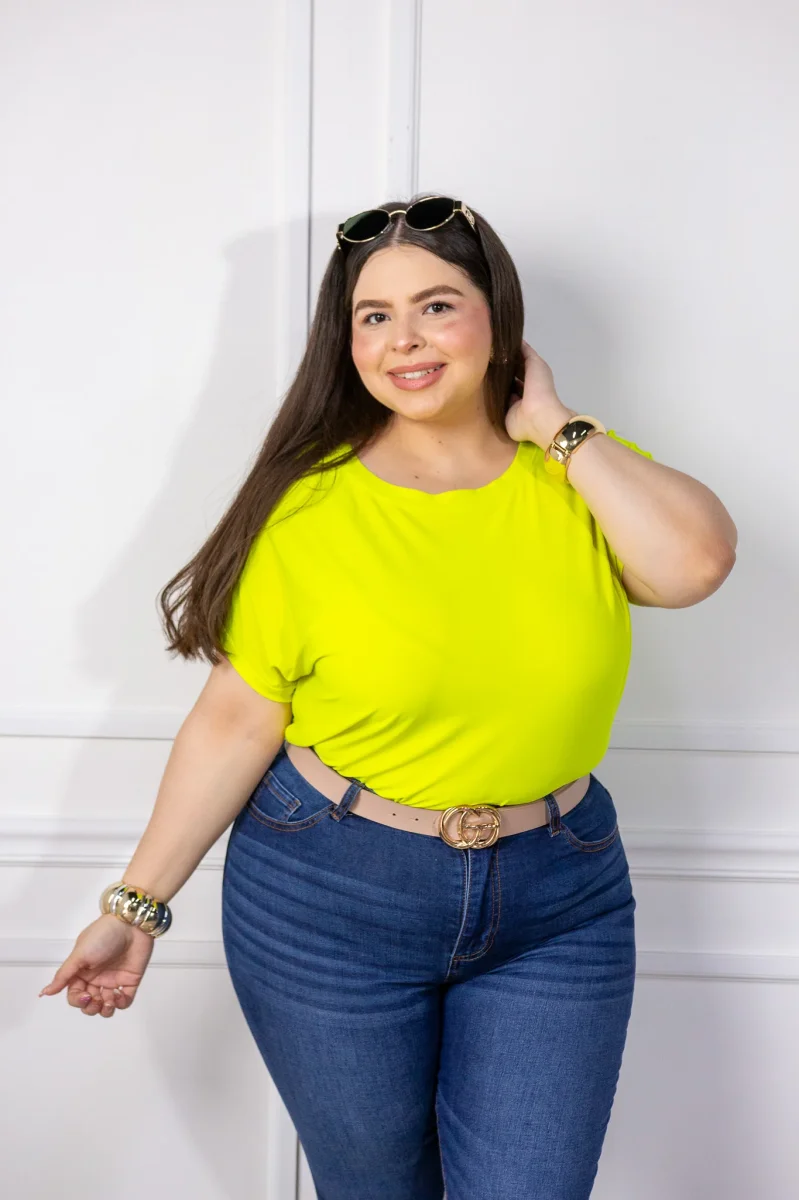 Blusa Curvy Licra Cuello Redondo Manga Corta Amarillo Limón - Imagen 2