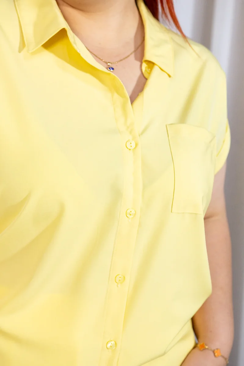 Camisa Curvy Lisa Bolsa Amarilla Pastel - Imagen 6