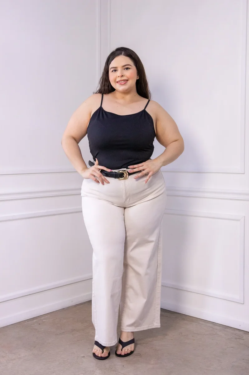 Blusa Curvy Tirantes Licra Negra Básica Esencial - Imagen 7