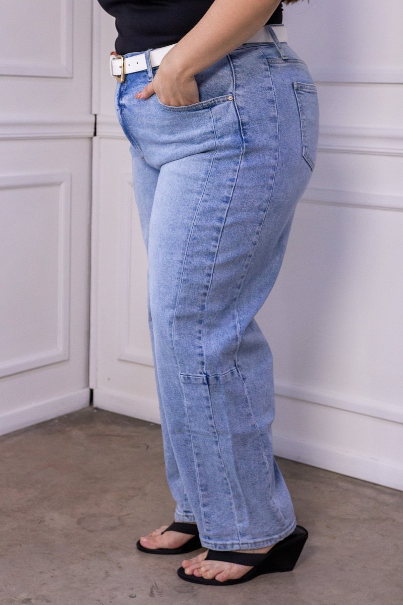 Jeans Curvy Barrel Cargo Bolsillos Azul Claro - Imagen 8