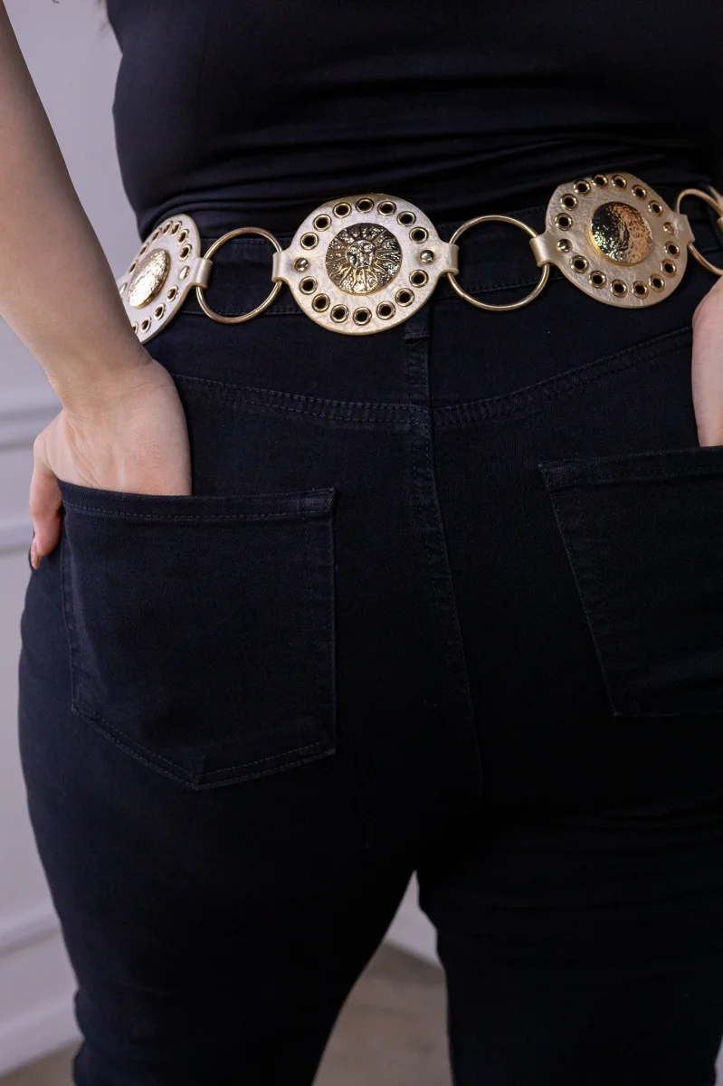 Jeans Curvy Flare Rasgado Negro Tiro Alto Stretch Clásico - Imagen 9