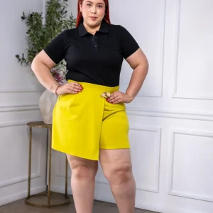 Short Falda Curvy Cruce con Broche Verde Limón