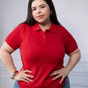 Blusa Polo Curvy  Algodón Roja Statement Vibrante