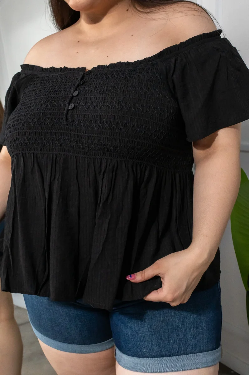 Blusa Curvy Off Shoulder Resorte Peplum Negra - Imagen 5