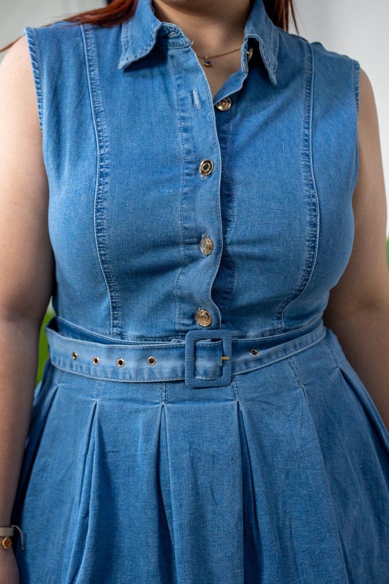 Vestido Corto Denim con Lazo Curvy Claro - Imagen 4