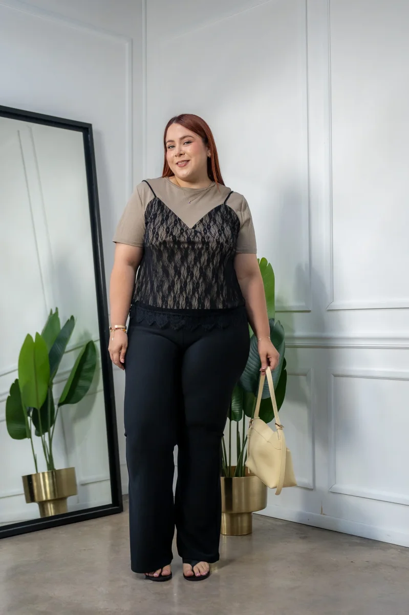 Blusa con Corset de Encaje Curvy Cafe - Imagen 4