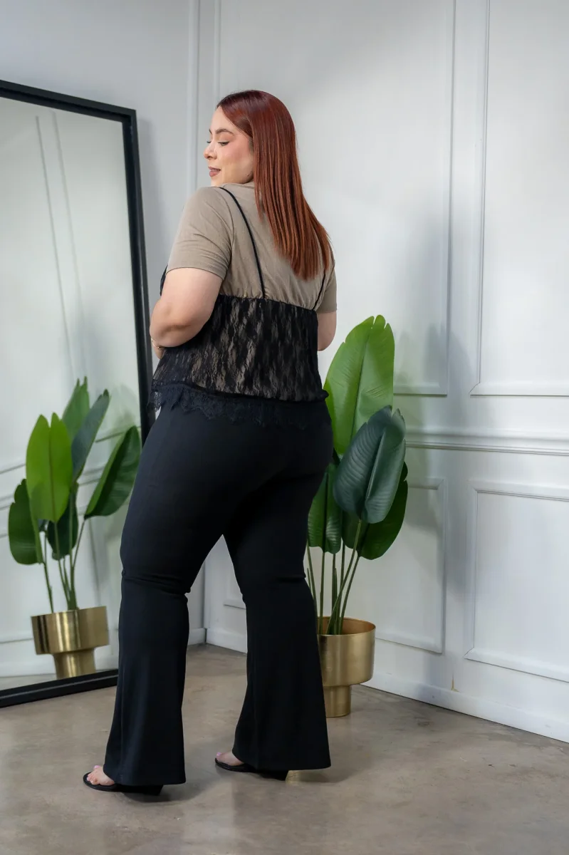 Blusa con Corset de Encaje Curvy Cafe - Imagen 6