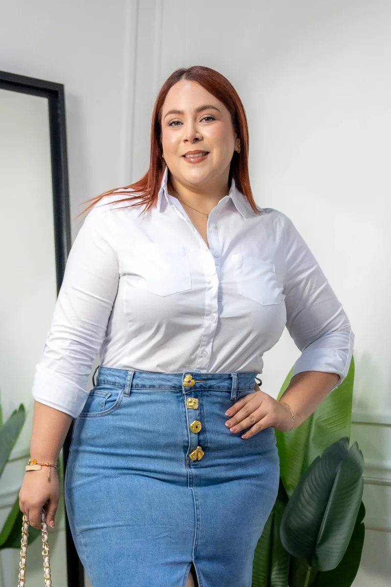 Camisa Curvy Lisa Stretch Manga Larga - Imagen 7