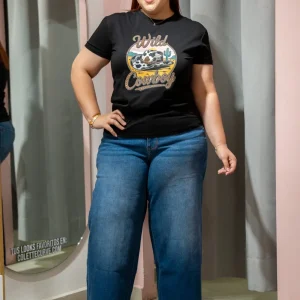 Playera Wild Cowvoy Curvy Negra