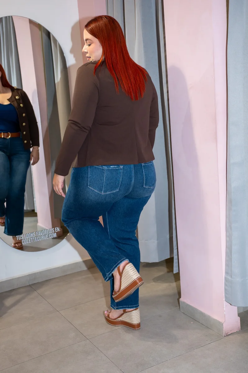 Jeans Curvy High Rise Wide Leg Liso Oscuro - Imagen 6