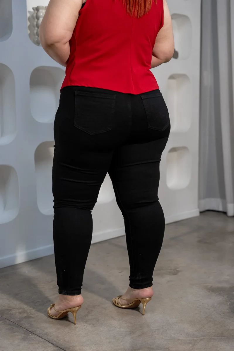 Jeans Skinny Curvy Negro Liso Ajuste Estiliza - Imagen 8