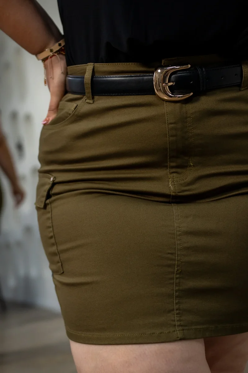 Falda Tipo Cargo Curvy Olivo - Imagen 6