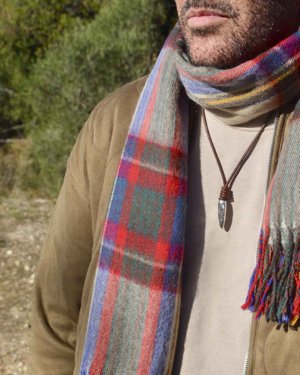 Collar Largo cuero Colmillo HT61