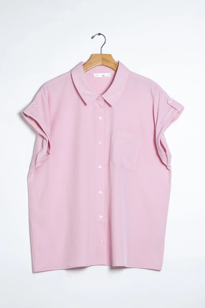 Camisa Curvy Lisa Bolsa Rosa Pastel Básica - Imagen 4