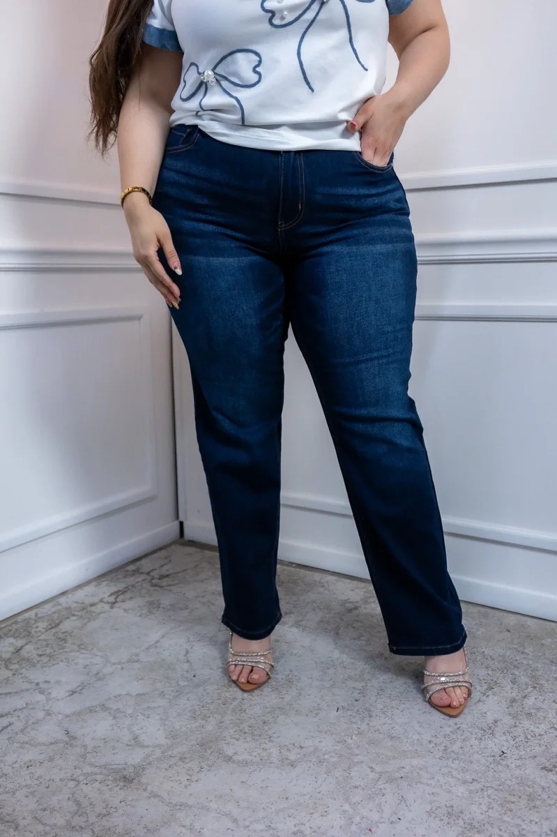 Jeans Recto Liso Tiro Alto Stretch | Talla Extra Plus Size - Imagen 4