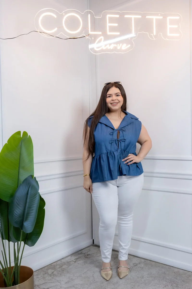 Blusa Curvy Mezclilla Peplum con Nudos Casual Juvenil - Imagen 4