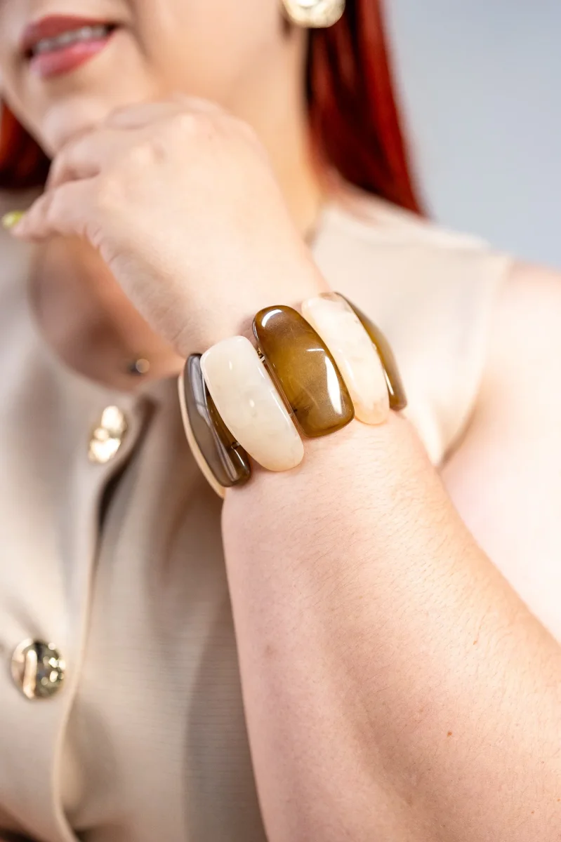 Pulsera Curvy Eslabones Resina Ámbar y Crema Plus-Friendly - Imagen 2