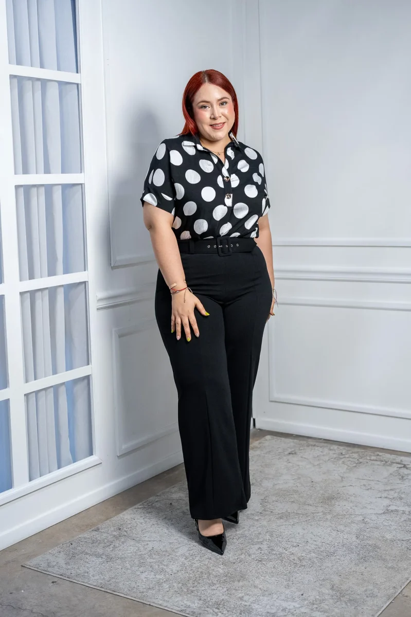 Pantalón Curvy Vestir Negro Tiro Alto con Cinturón a Juego - Imagen 4