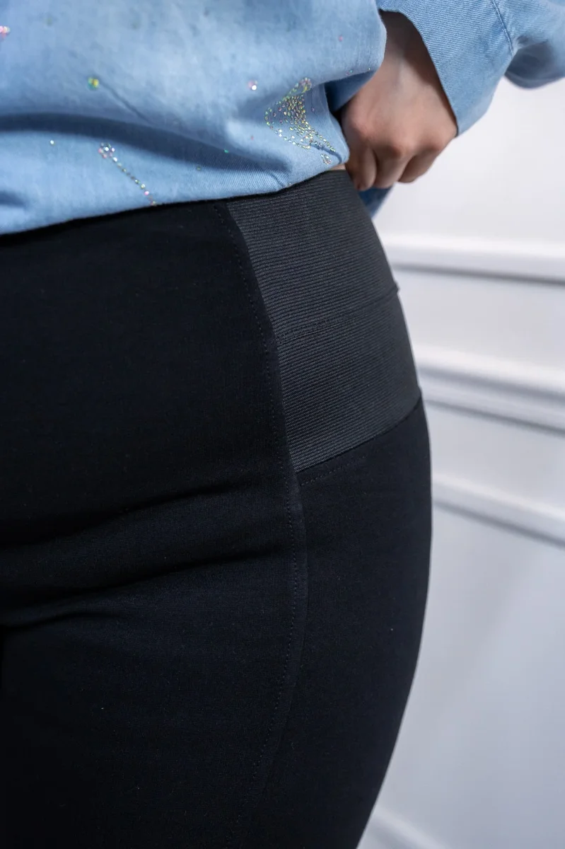 Pantalón Curvy Tipo Legging Negro Cintura Alta Elástica - Imagen 3