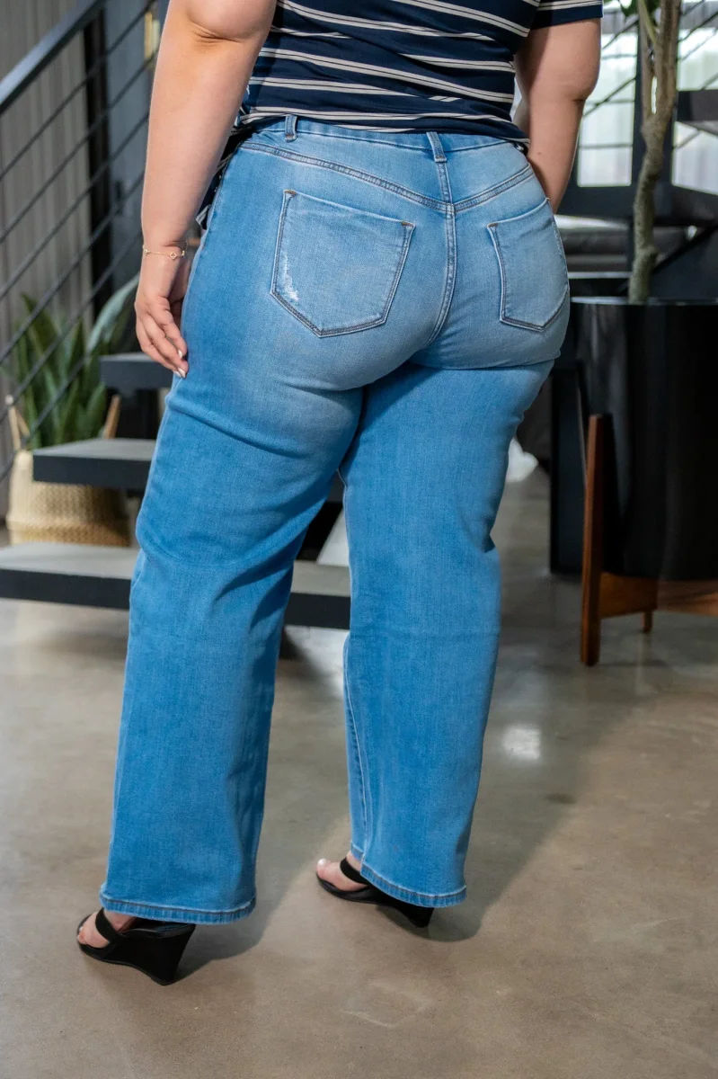 Jeans Curvy High Rise Wide Leg Roto Claro - Imagen 5