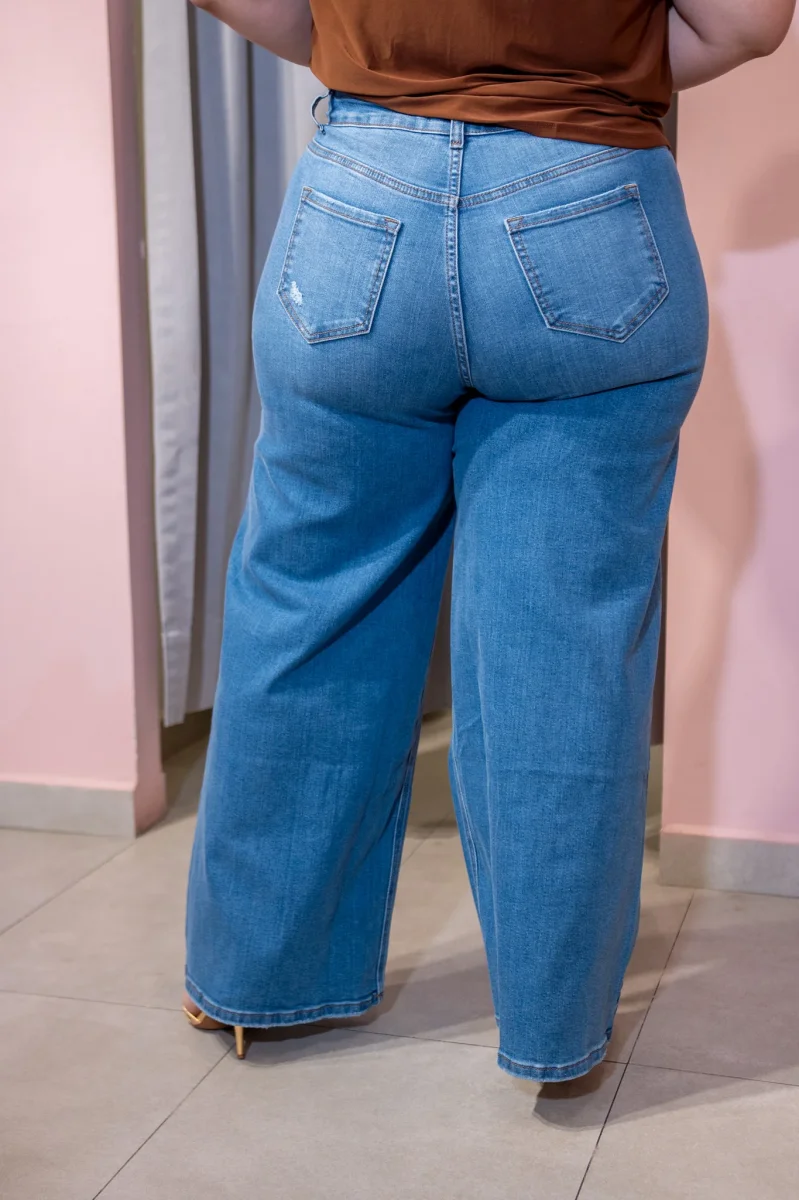 Jeans Curvy Wide Leg Cintura Alta Roto Azul Denim Claro - Imagen 5