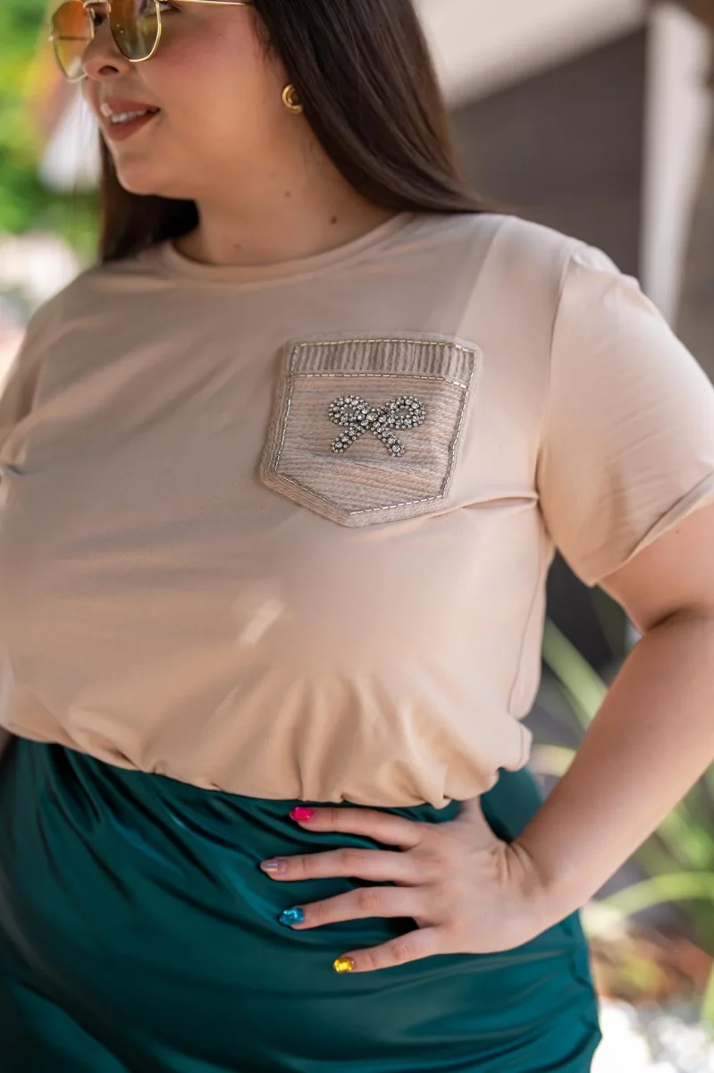 Blusa Cuello Redondo Detalle Moño Curvy Beige Algodón - Imagen 2